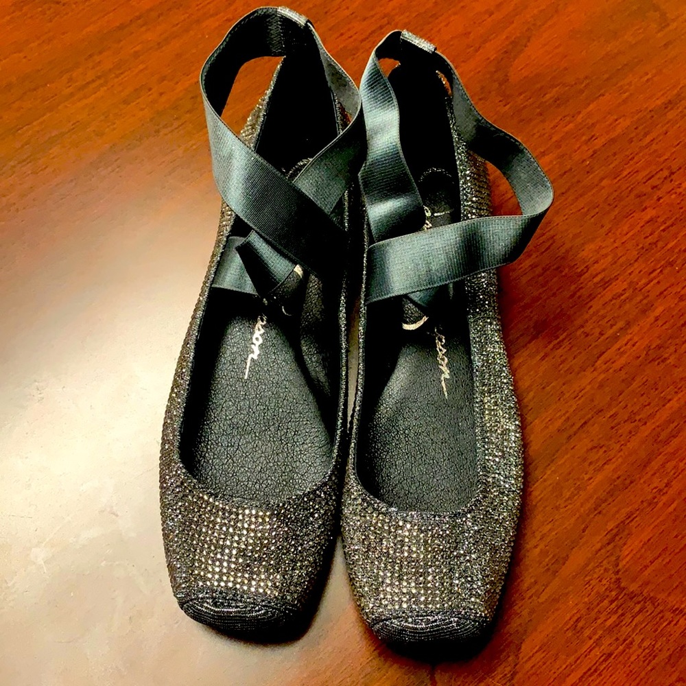 Jessica Simpson flats